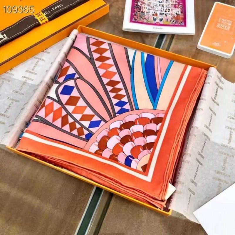 Hermes Twill Silk Scarf SS001131