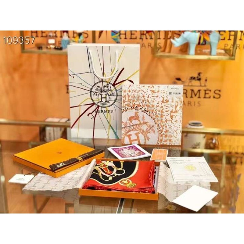 Hermes Twill Silk Scarf SS001132