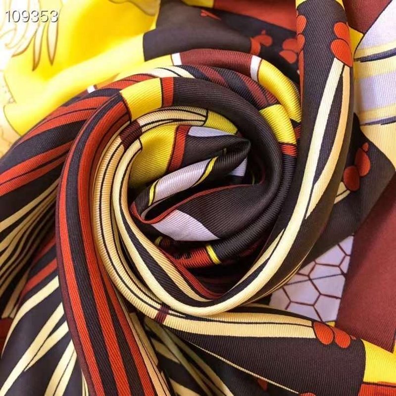 Hermes Twill Silk Scarf SS001133