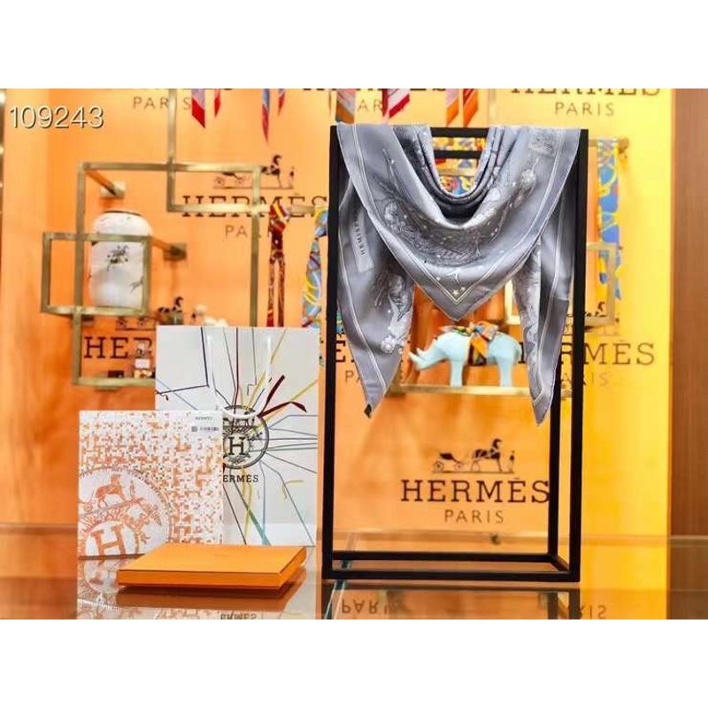 Hermes Twill Silk Scarf SS001136