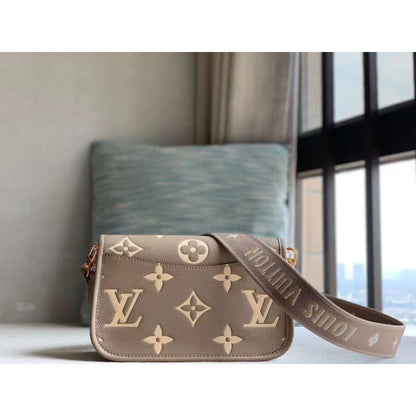 Louis Vuitton Diane HandBag BGMP1608