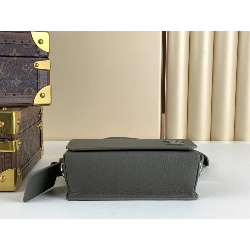 Louis Vuitton Flap Mini Hand Bag BGMP1490