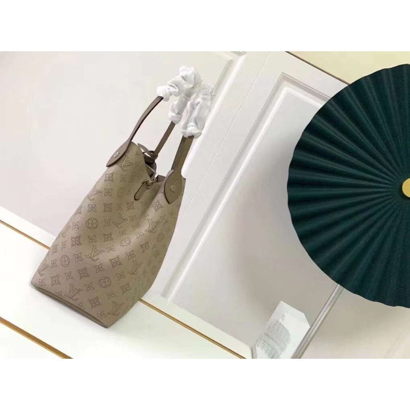 Louis Vuitton Hina Hand Bag BGMP1320