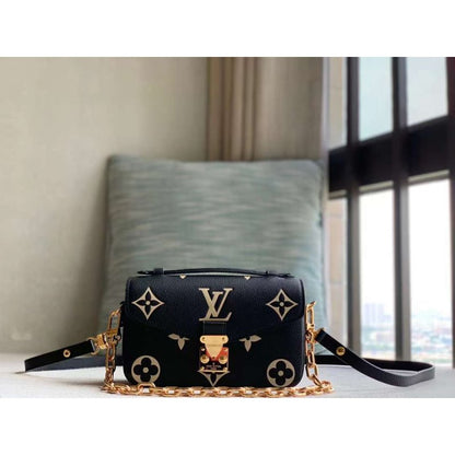 Louis Vuitton Metis Hand Bag BGMP1600