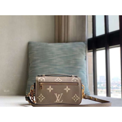 Louis Vuitton Metis Hand Bag BGMP1601