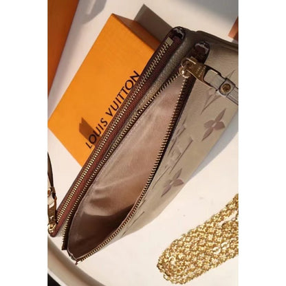 Louis Vuitton Pochette Chain Bag BLV00822