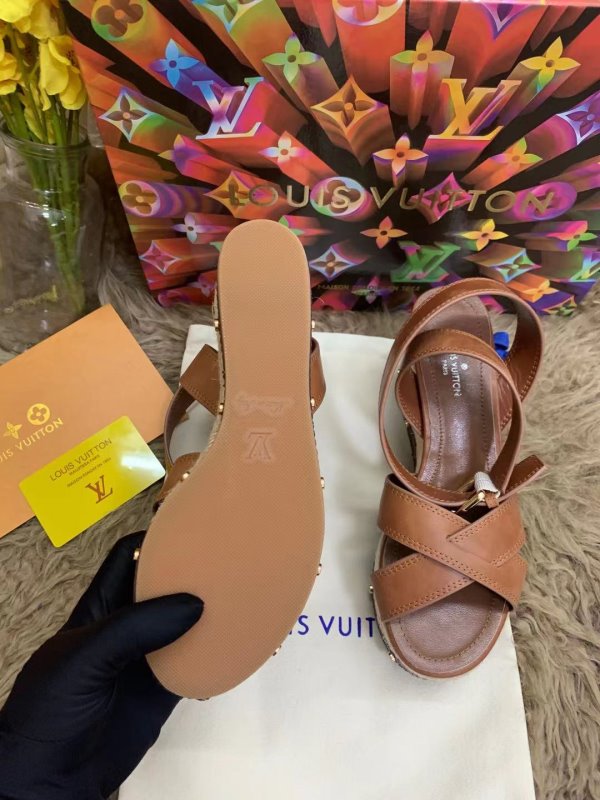 Louis Vuitton Sandals SHS02989