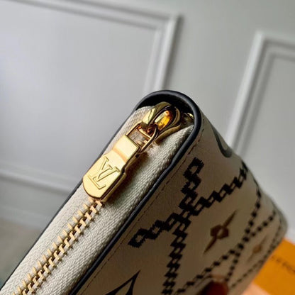 Louis Vuitton Zippy Wallet WLB01354