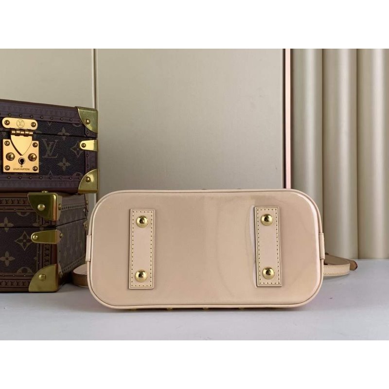Louis Vuitton Alma BB Hand Bag BG02032