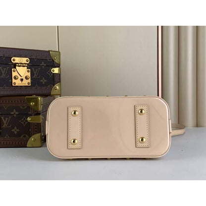Louis Vuitton Alma BB Hand Bag BG02033