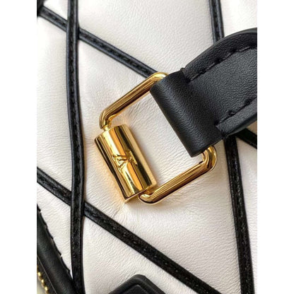 Louis Vuitton Alma BB Handbag WB001401