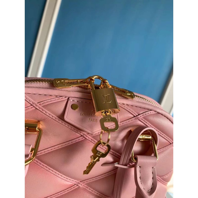 Louis Vuitton Alma BB Handbag WB001404