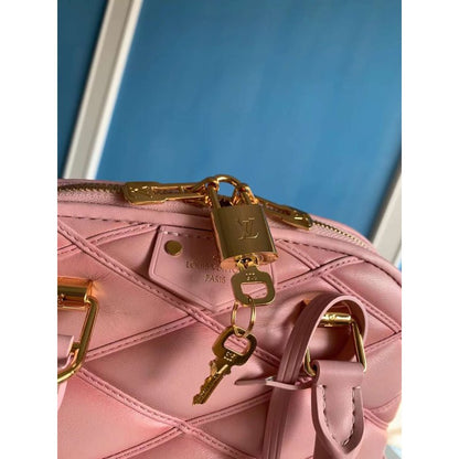 Louis Vuitton Alma BB Handbag WB001404