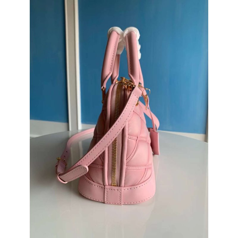 Louis Vuitton Alma BB Handbag WB001404