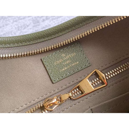 Louis Vuitton Carry All Bag WB001407