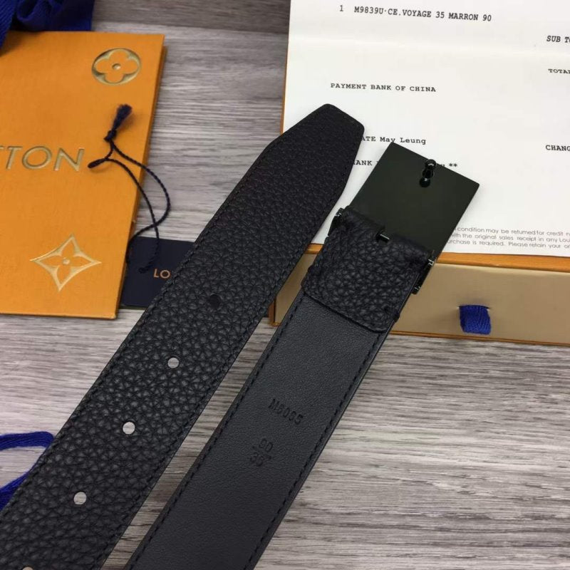 Louis Vuitton Classic Belt WB001032