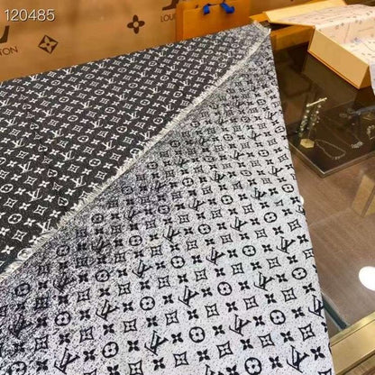 Louis Vuitton Cotton Scarf SS001293