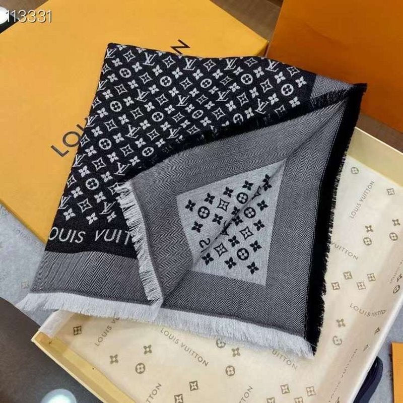 Louis Vuitton Cotton Scarf SS001296