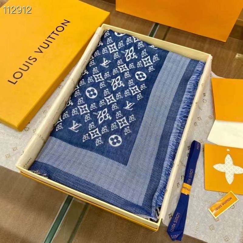 Louis Vuitton Cotton Scarf SS001300