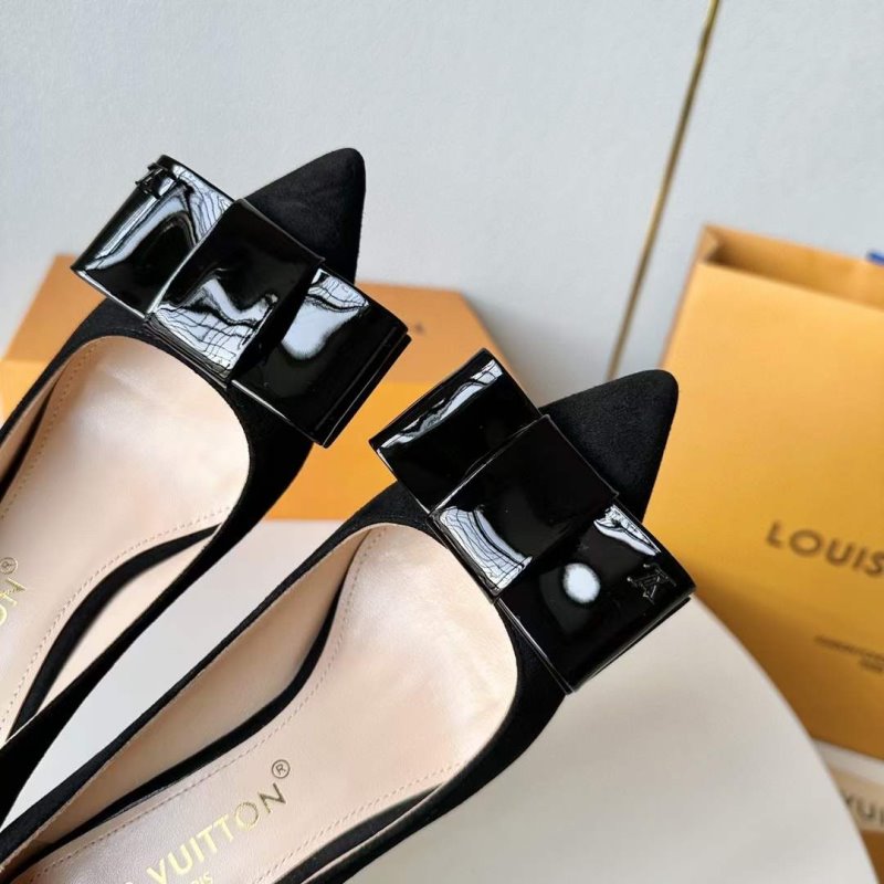 Louis Vuitton Heeled Pointed Toe Shoes  SH00117