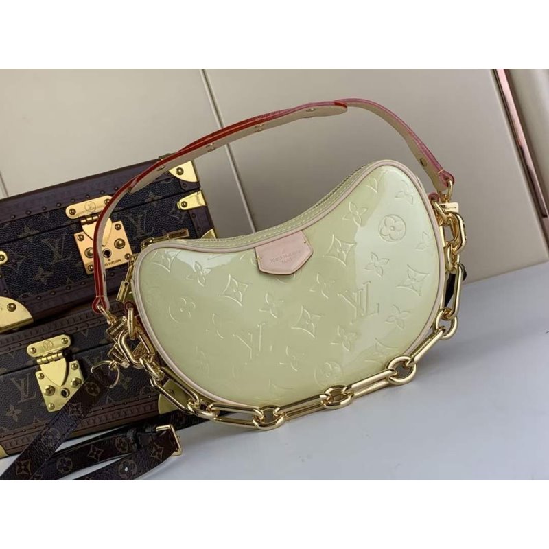 Louis Vuitton LV Reminx Hand Bag BG02026