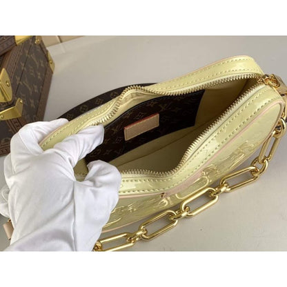 Louis Vuitton LV Reminx Hand Bag BG02026