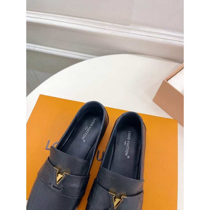 Louis Vuitton Loafers SH00041