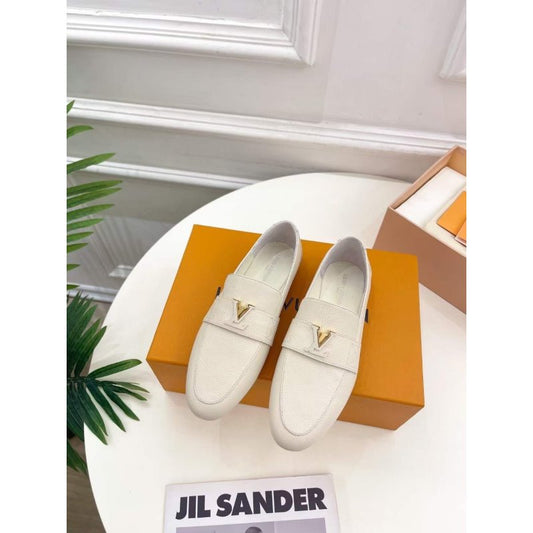 Louis Vuitton Loafers SH00042