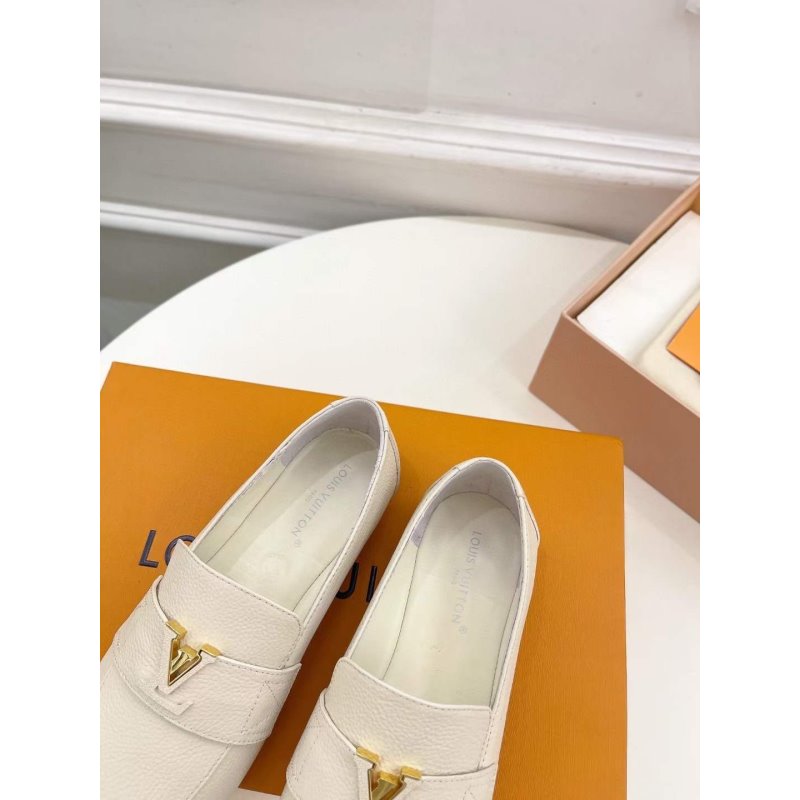 Louis Vuitton Loafers SH00042