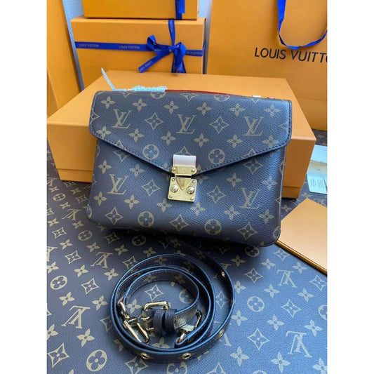 Louis Vuitton Metis Hand Bag BGMP1729
