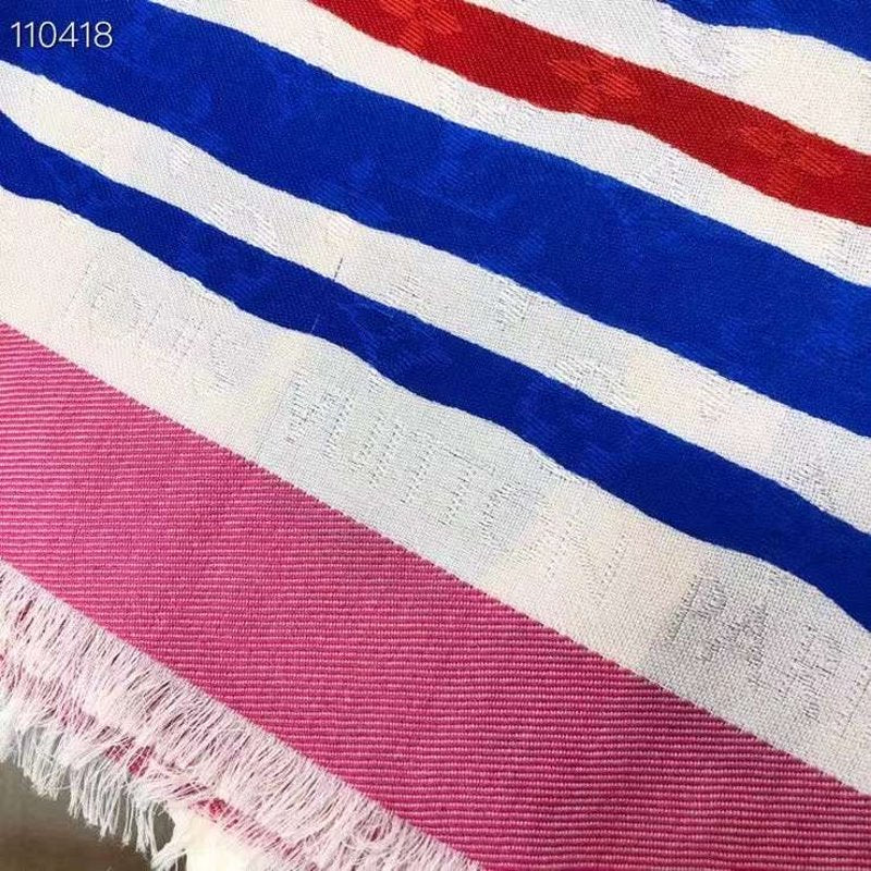 Louis Vuitton Muberry Silk Scarf SS001302