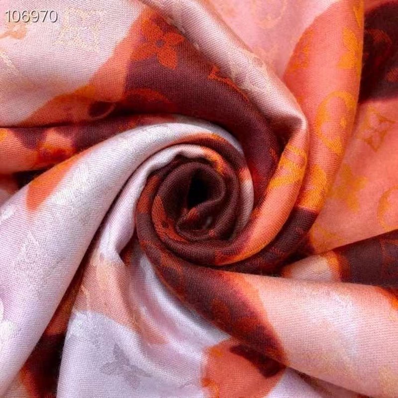 Louis Vuitton Muberry Silk Scarf SS001303