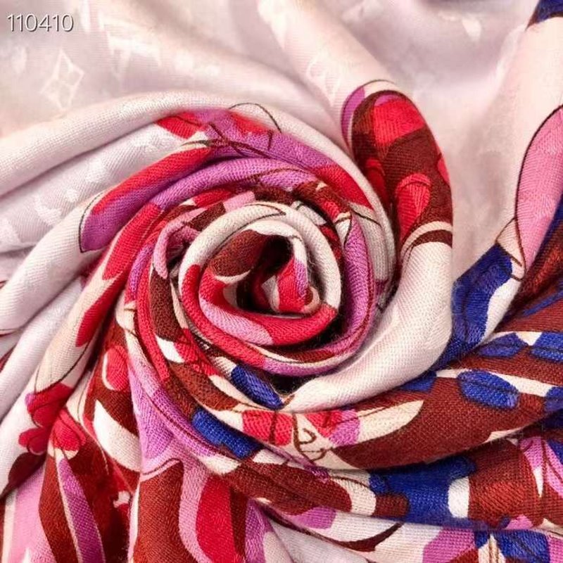 Louis Vuitton Muberry Silk Scarf SS001307