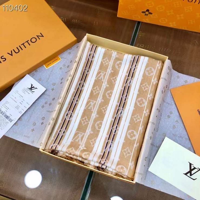 Louis Vuitton Muberry Silk Scarf SS001309