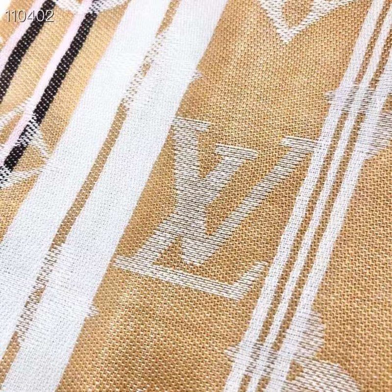 Louis Vuitton Muberry Silk Scarf SS001309