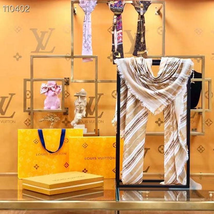 Louis Vuitton Muberry Silk Scarf SS001309