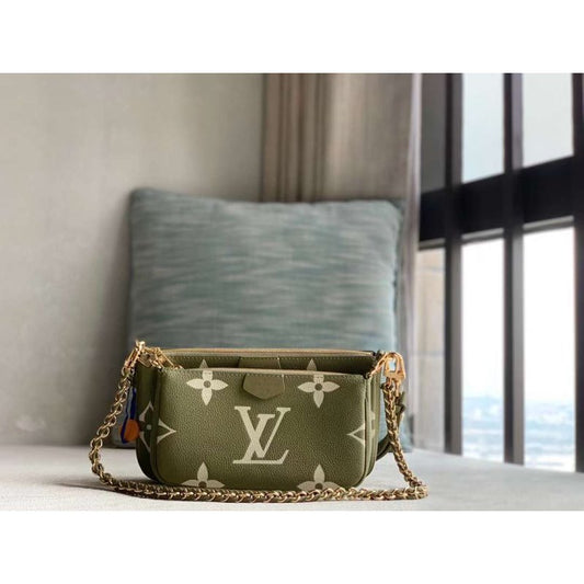 Louis Vuitton Multi Pochette Bag WB001406