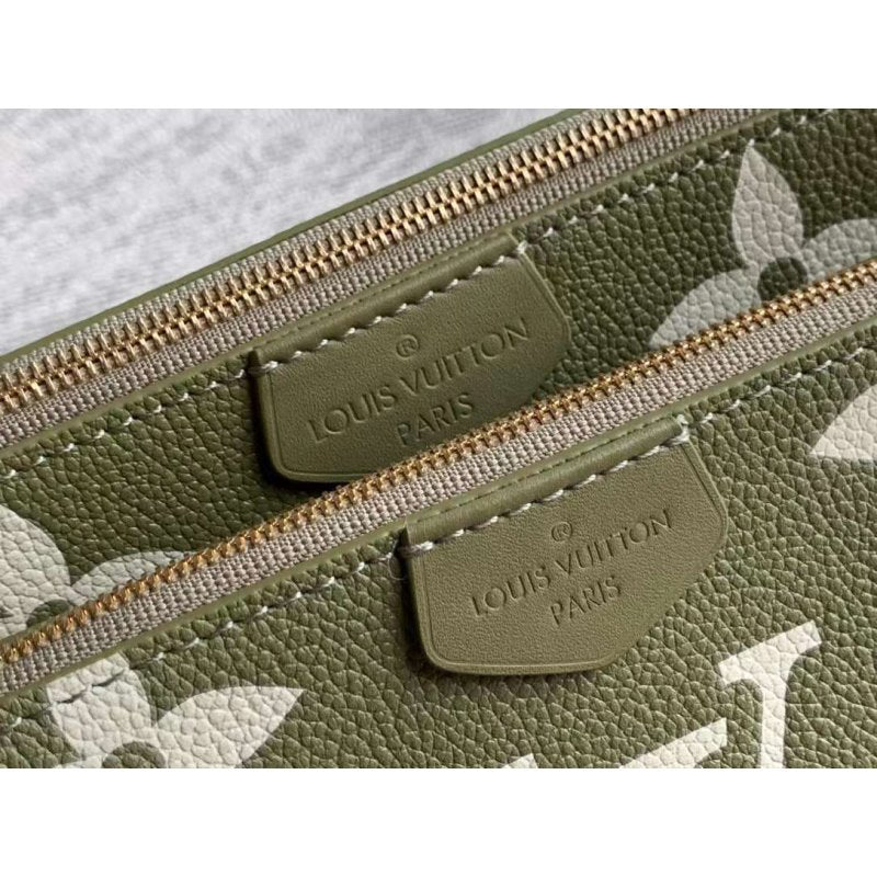 Louis Vuitton Multi Pochette Bag WB001406
