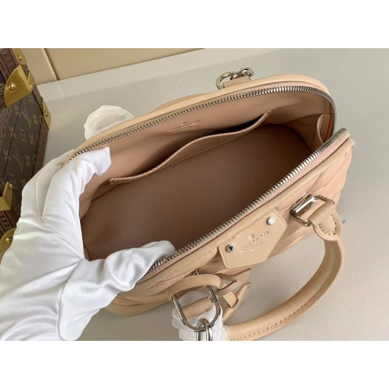 Louis Vuitton Nano Speedy Bag BG02036