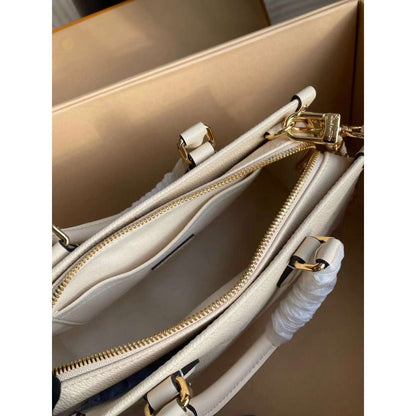 Louis Vuitton Onthego Hand Bag BG02041