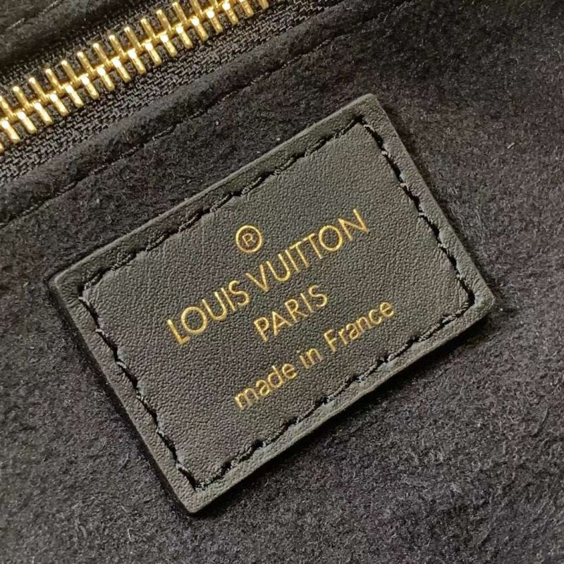 Louis Vuitton Petite Malle Souple Hand Bag BG02017