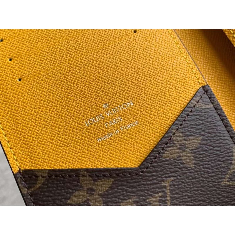 Louis Vuitton Pocket Wallet WB001324