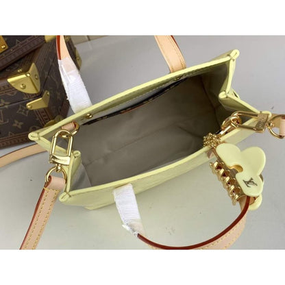 Louis Vuitton Reade PM Hand Bag BG02029