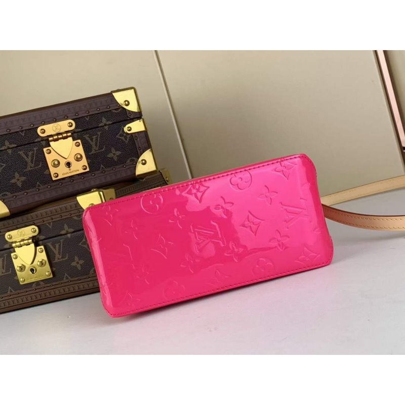 Louis Vuitton Reade PM Hand Bag BG02030