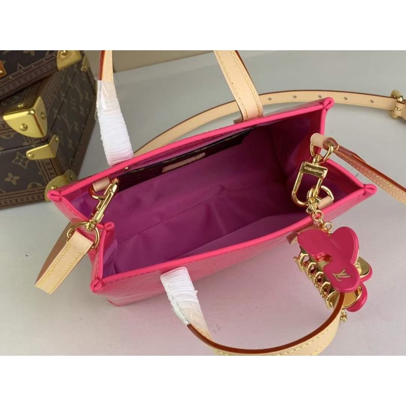 Louis Vuitton Reade PM Hand Bag BG02030