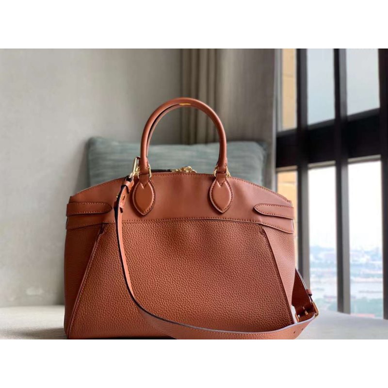 Louis Vuitton Taurillon Leather Bag WB001417