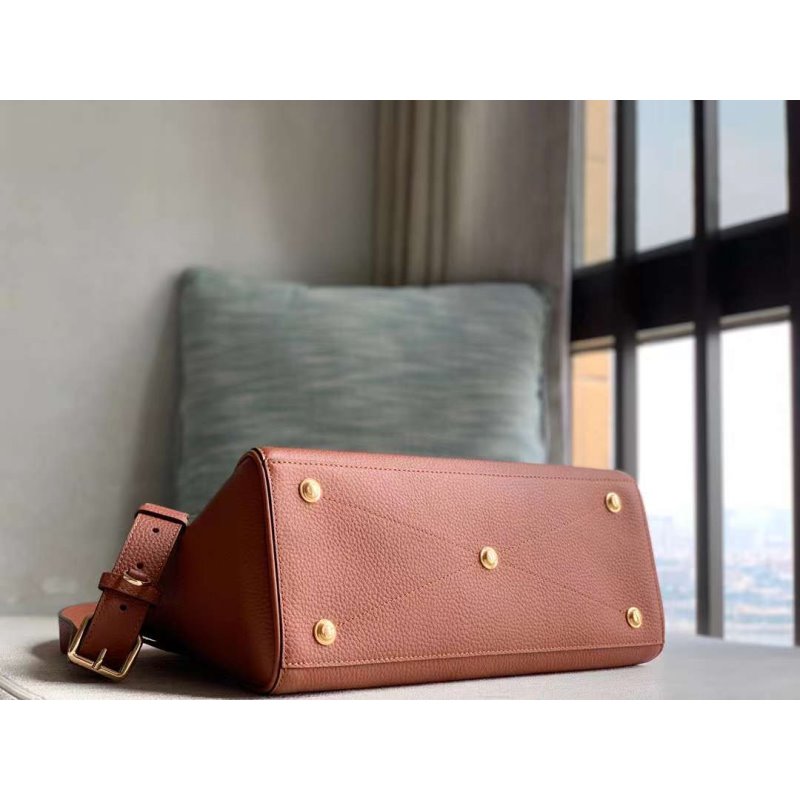 Louis Vuitton Taurillon Leather Bag WB001417