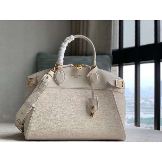 Louis Vuitton Taurillon Leather Bag WB001418