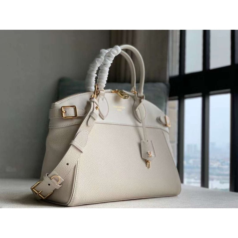 Louis Vuitton Taurillon Leather Bag WB001418