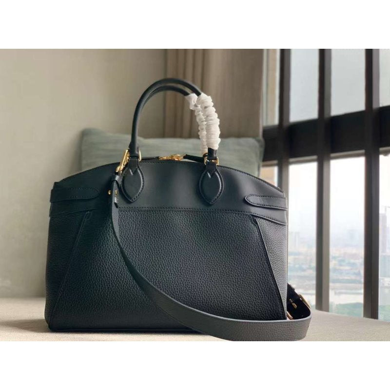 Louis Vuitton Taurillon Leather Bag WB001419